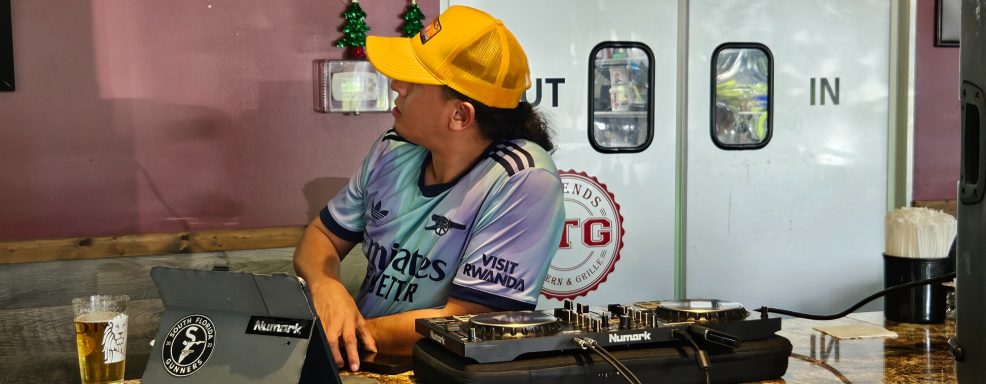 Shall I DJ or watch? Shall I DJ or watch?